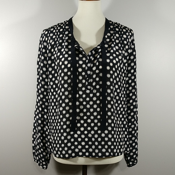 Top: NEW Greylin Silk Polka Dot Button Blouse - Picture 5 of 6